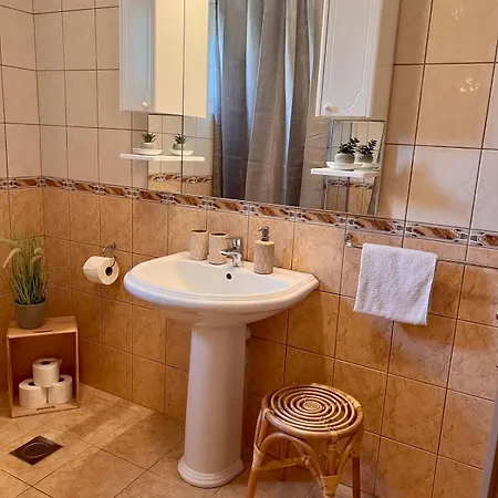 Privatunterkunft In Otok Dalmatinski * Otok (Split-Dalmatia)
