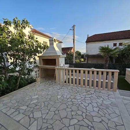 Privatunterkunft In Otok Dalmatinski 펜션 Otok (Split-Dalmatia)